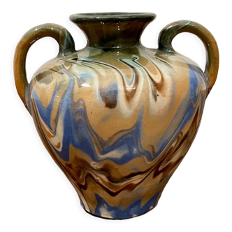 Ceramic vase