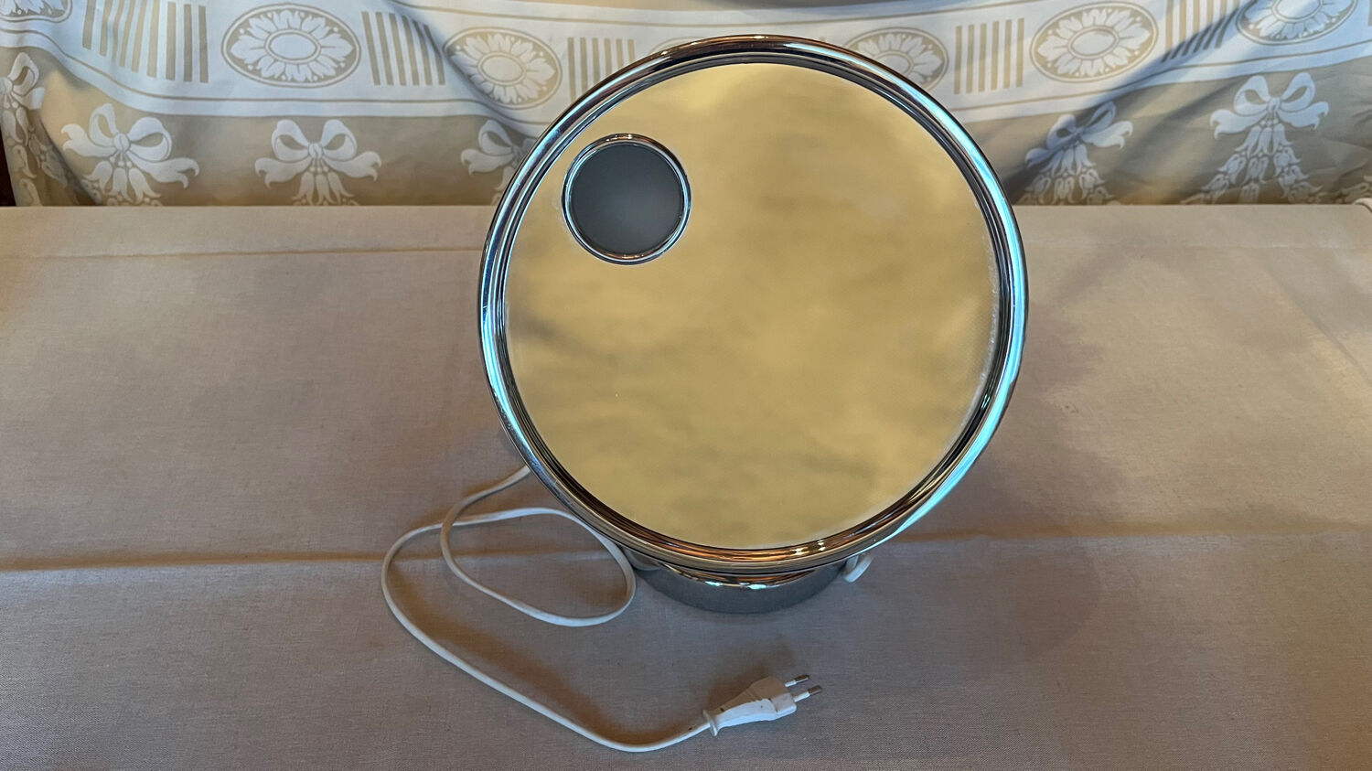 Babyliss illuminated magnifying mirror