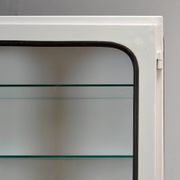 Vintage medicine cabinet, 1970s