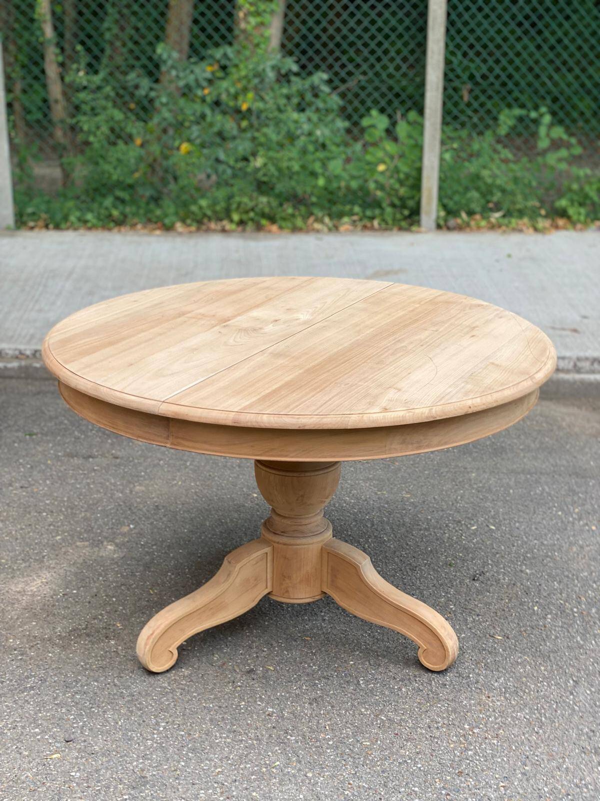 Table à manger ronde pied central extensible décapée en bois massif 3 rallo