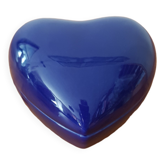 Blue heart box