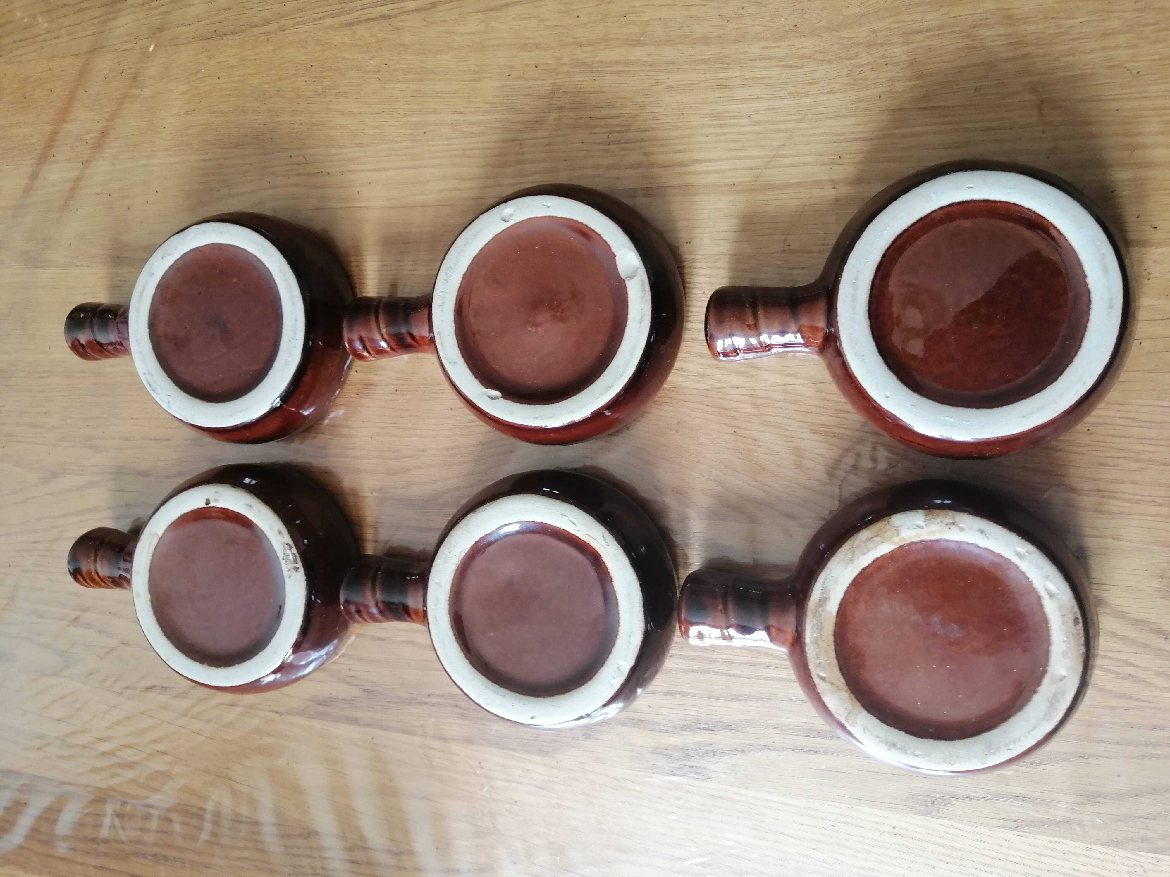 6 vintage snail pans