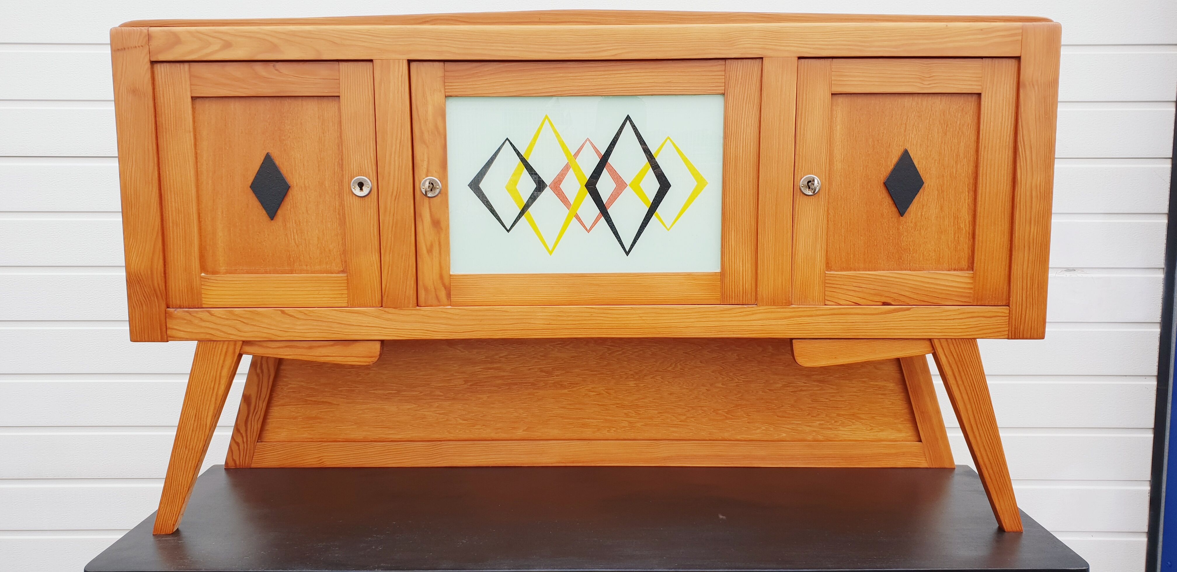 Vintage buffet
