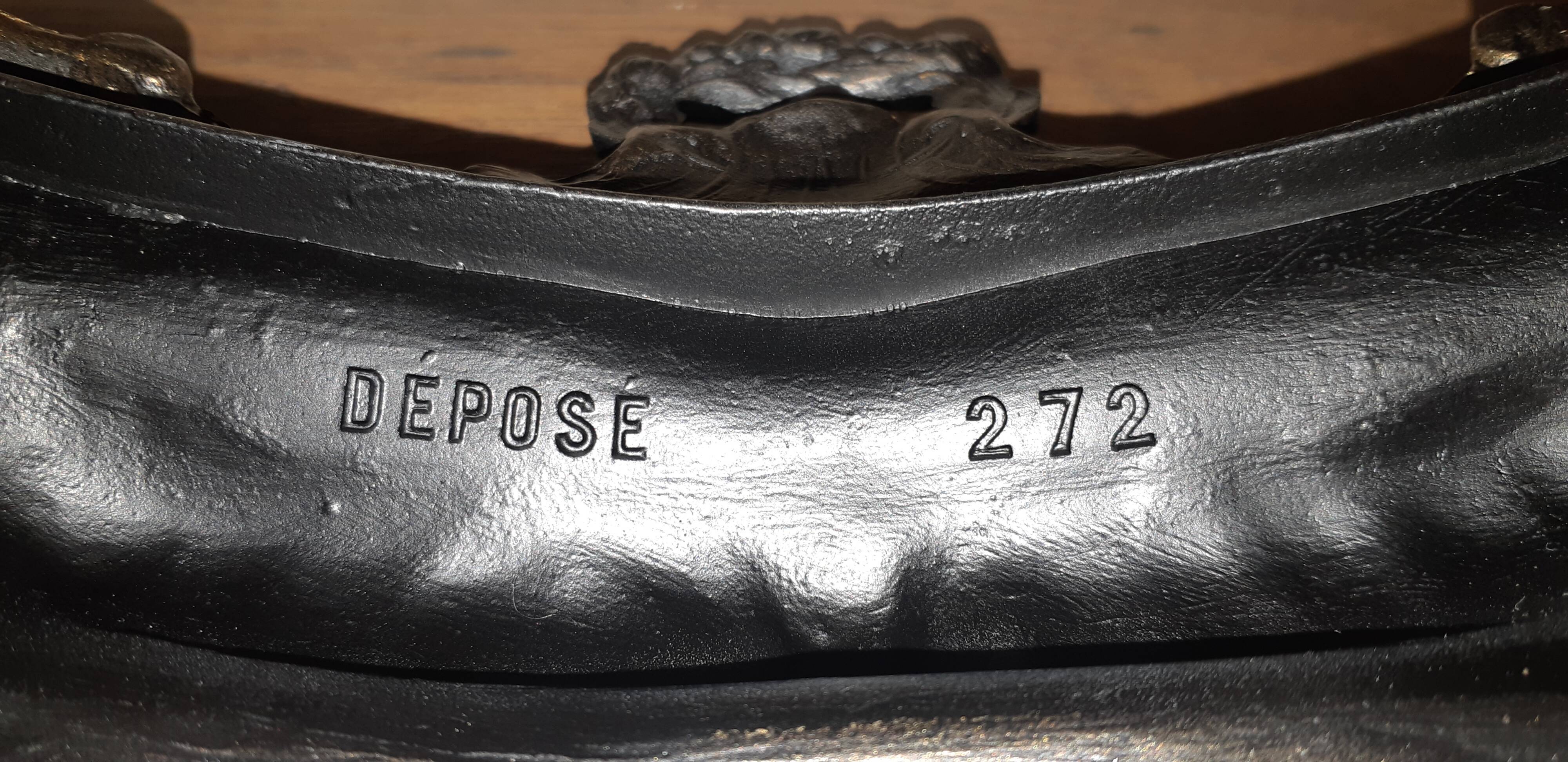 Restyled regulated planter