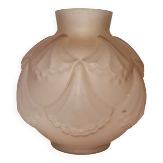 Vase boule Art déco, verre rose