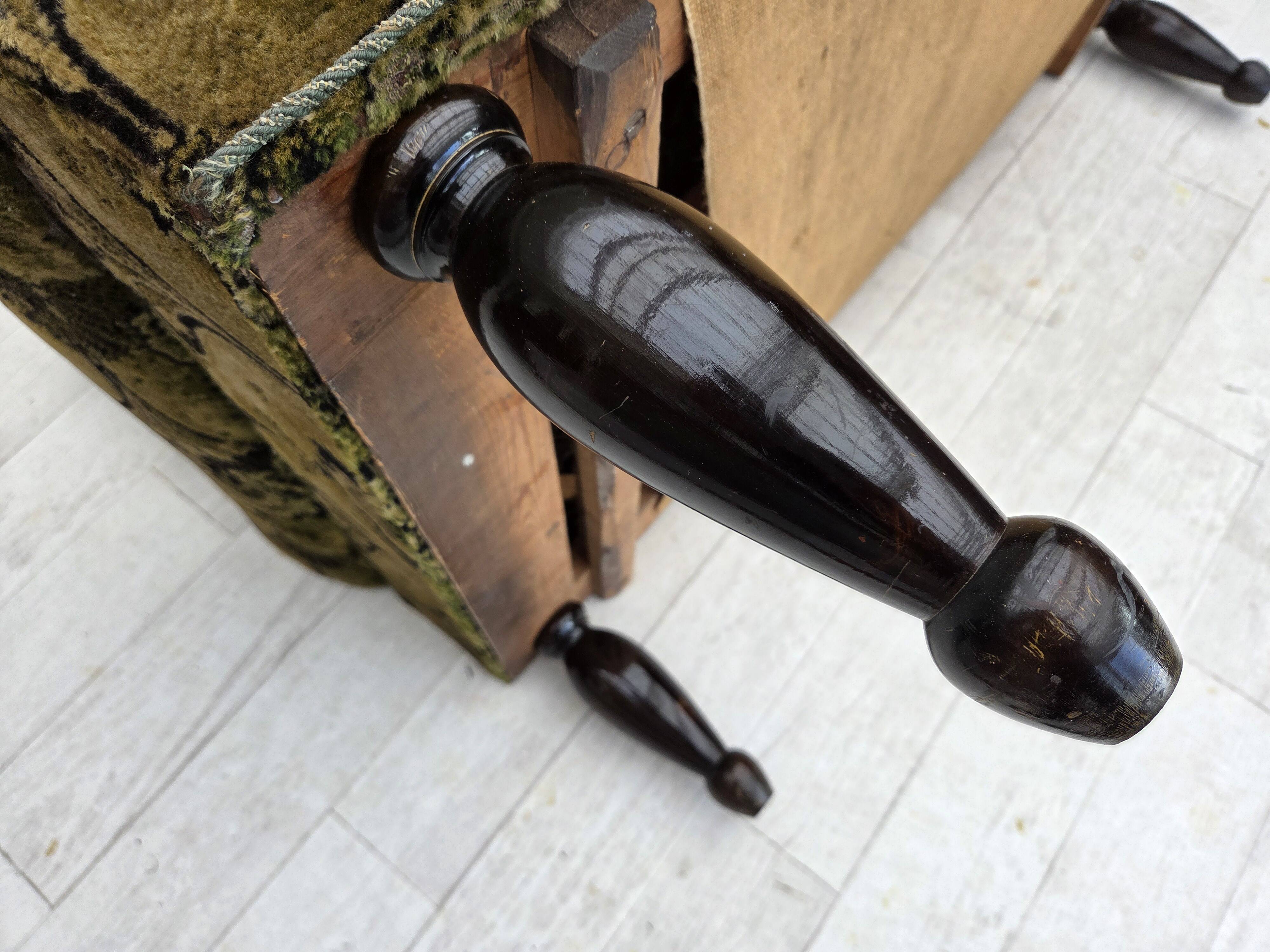 1930s, Danish 2-seater drop arm daybed/sofa, green furniture velour.