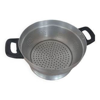 Alu strainer