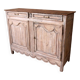 Buffet patiné et sculpté