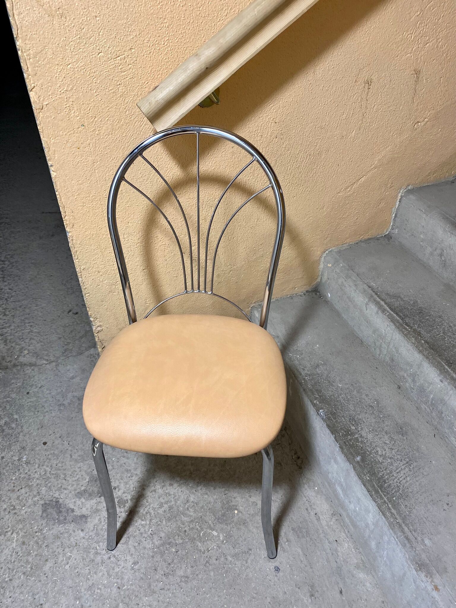 3 vintage chairs 80