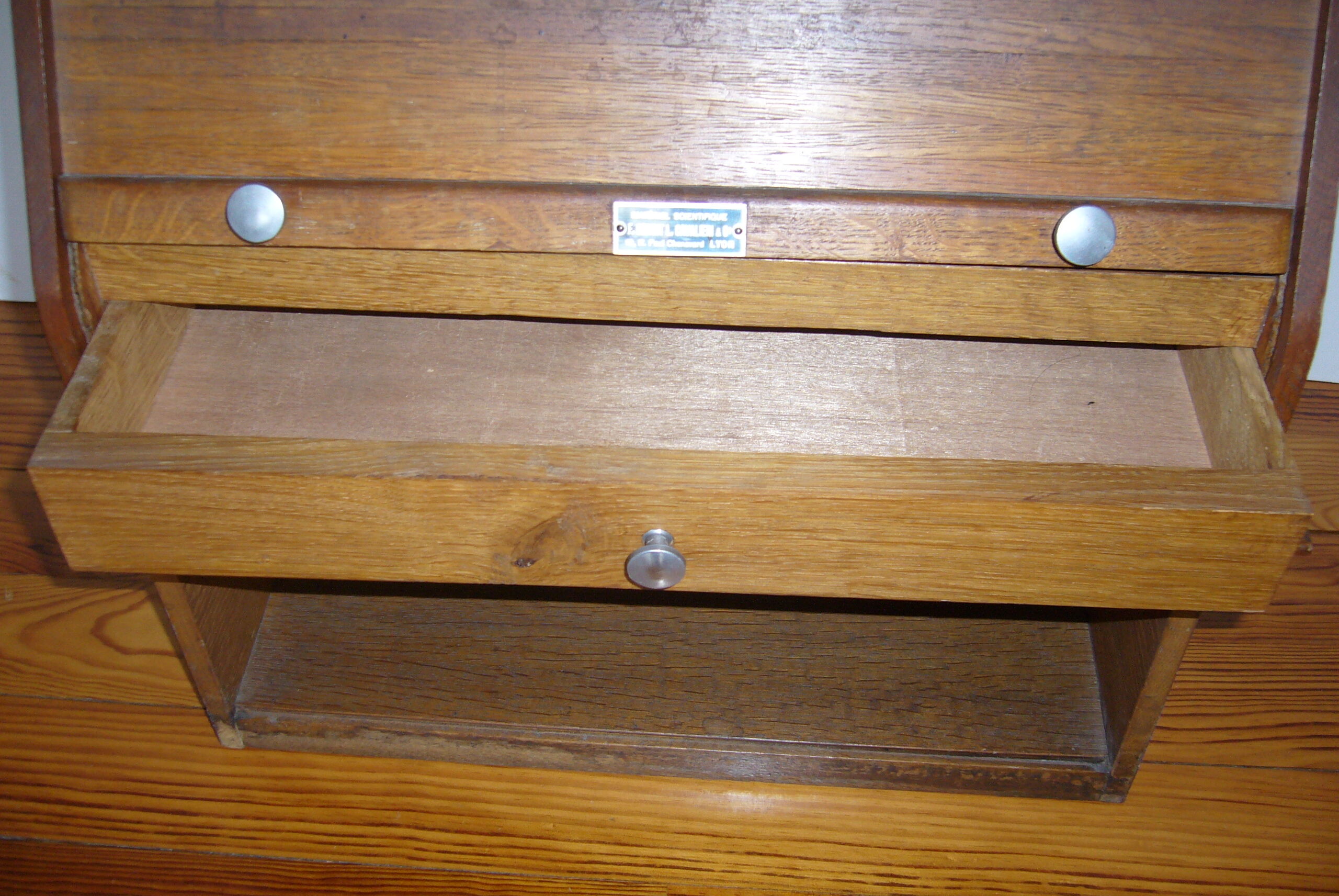 Curtain loom furniture