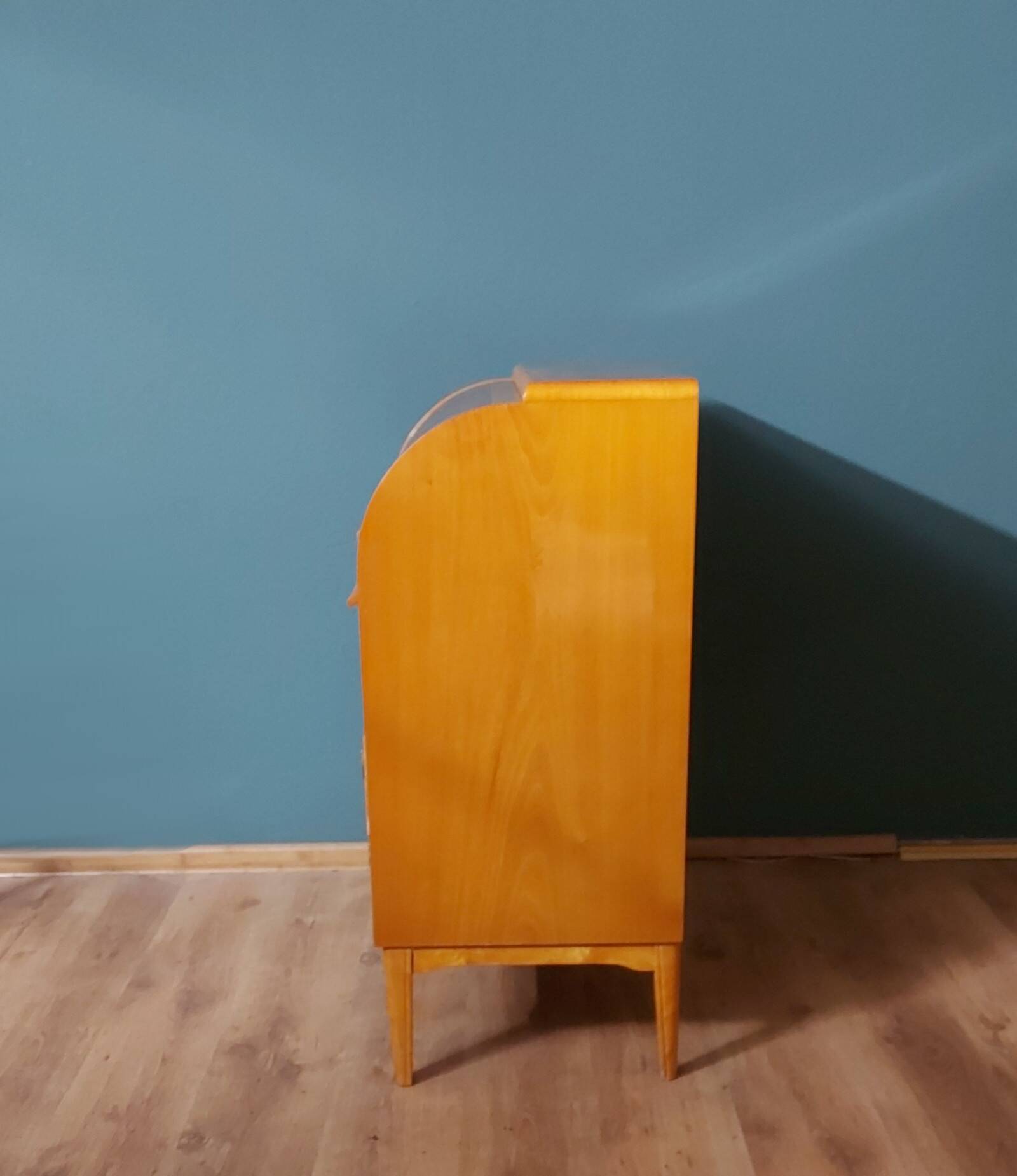 Bureau secrétaire cylindrique par Bill Mobelindustri, 1953.