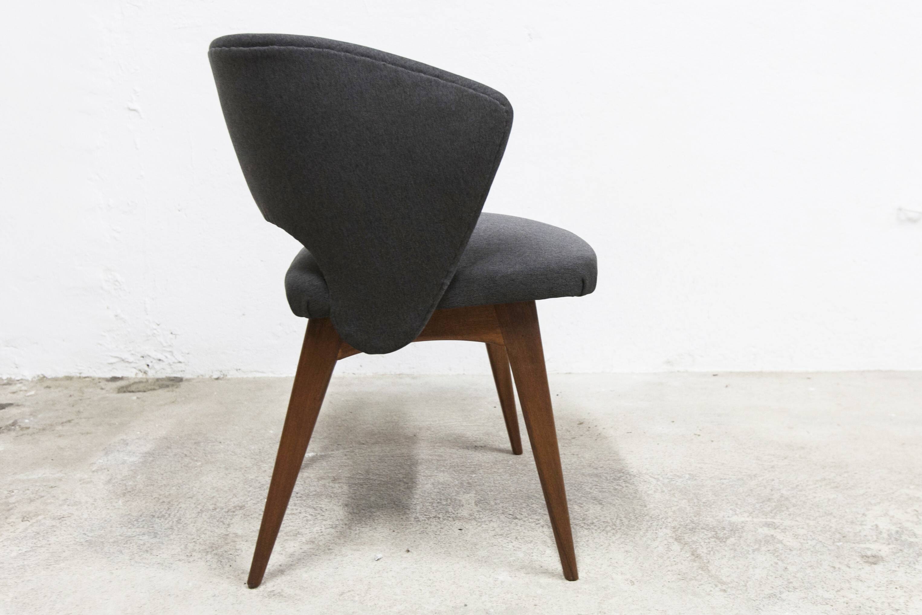 Fauteuil coquille 1958 Michel Ducaroy édition Roset restauré