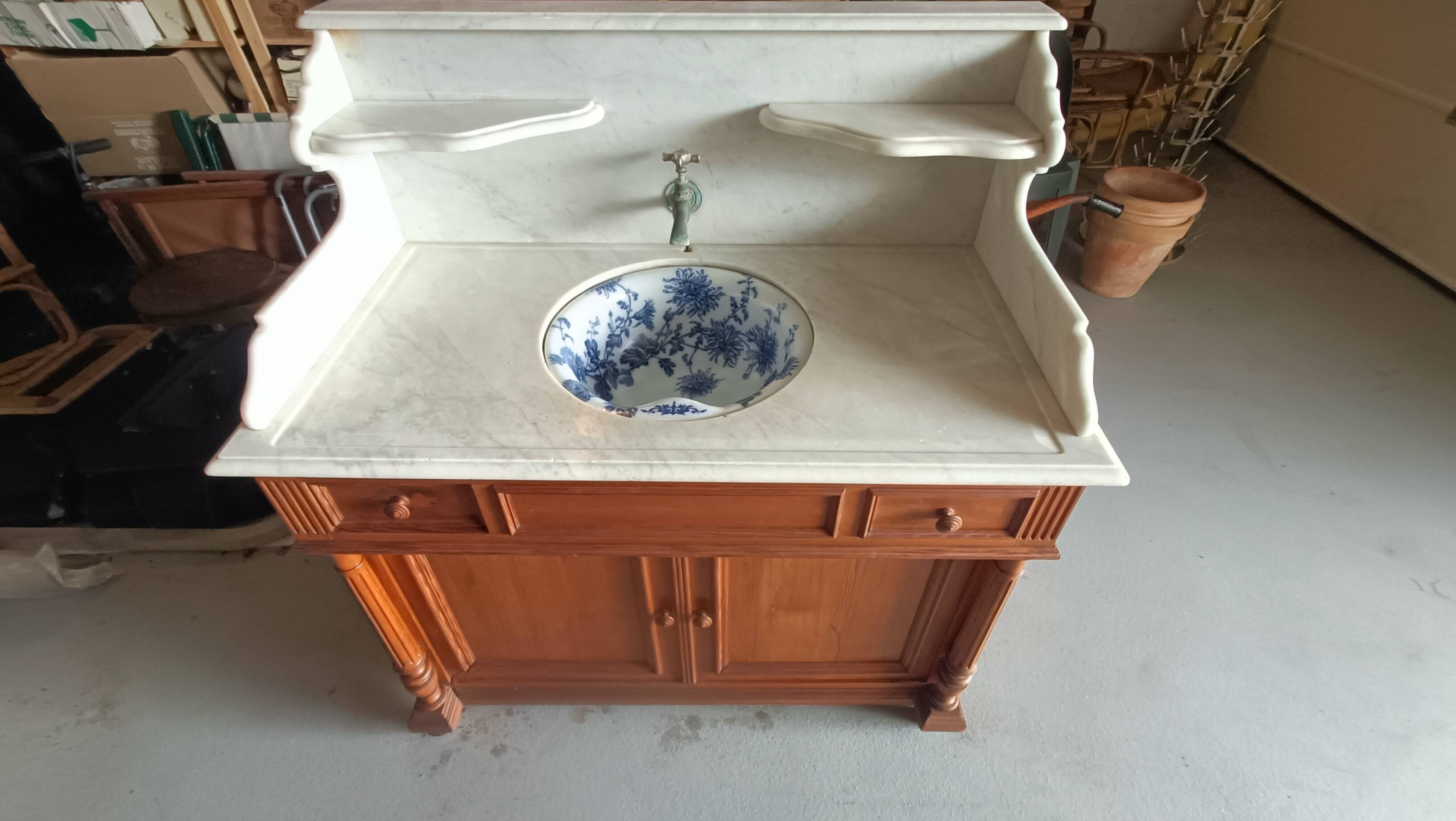 Bathroom cabinet, 1920