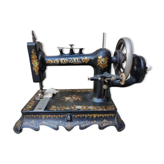 New National Sewing Machine - 1900 Art Nouveau