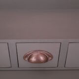 Green Parisian buffet