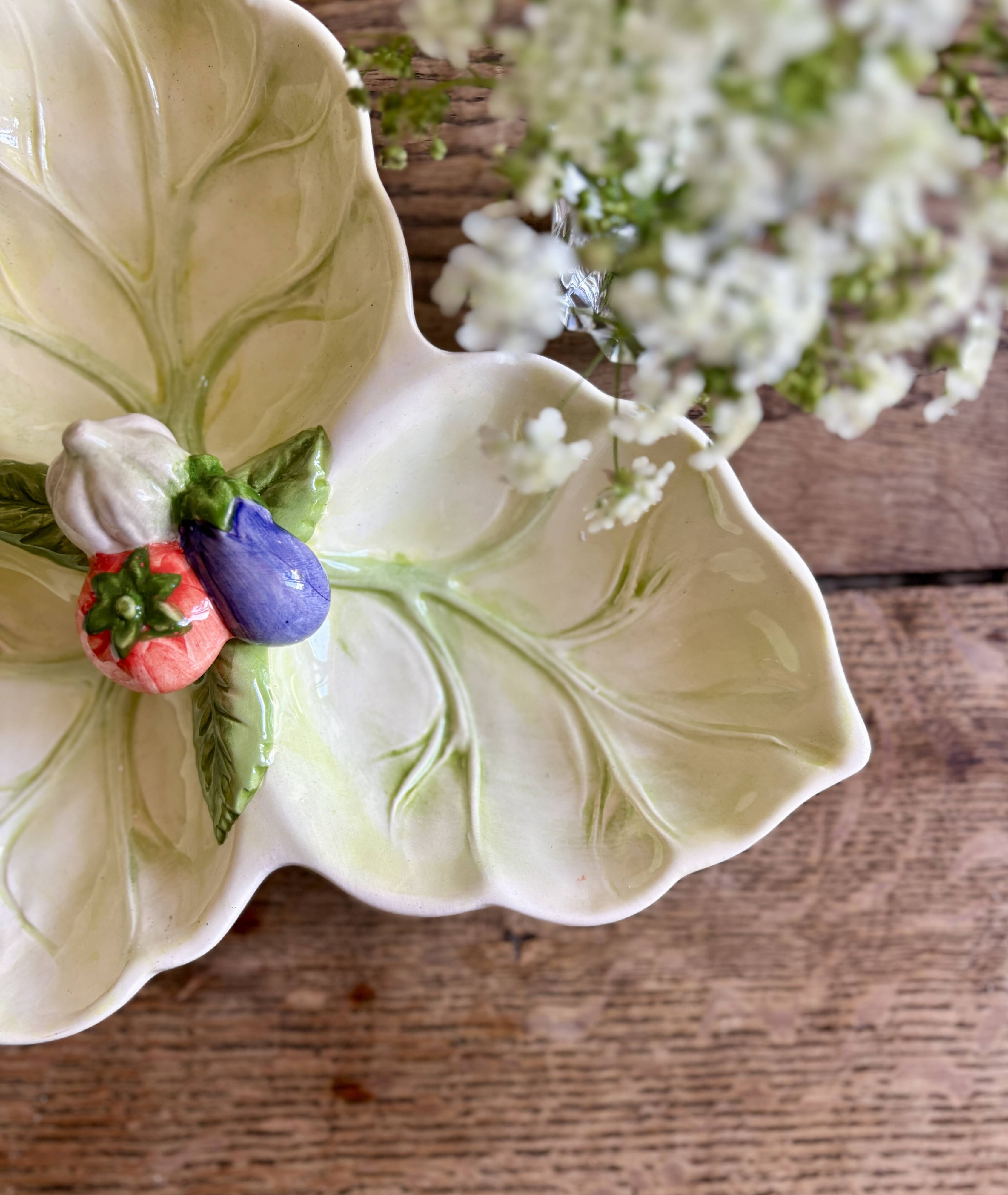 Ceramic vegetable dish