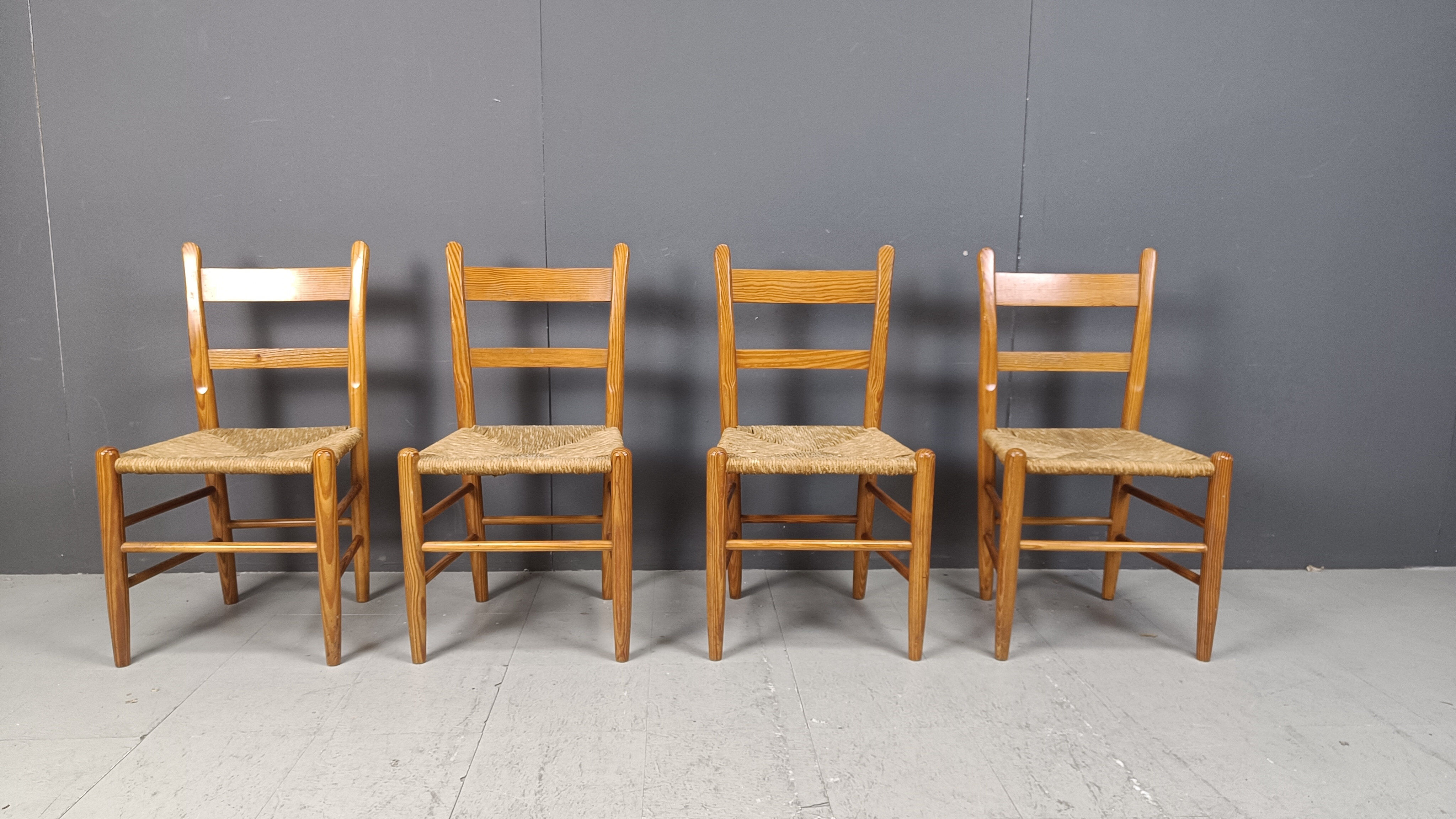 Mid-century oak and wicker dining chairs, set of 4 - 1970s
