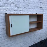 Shelf / display case