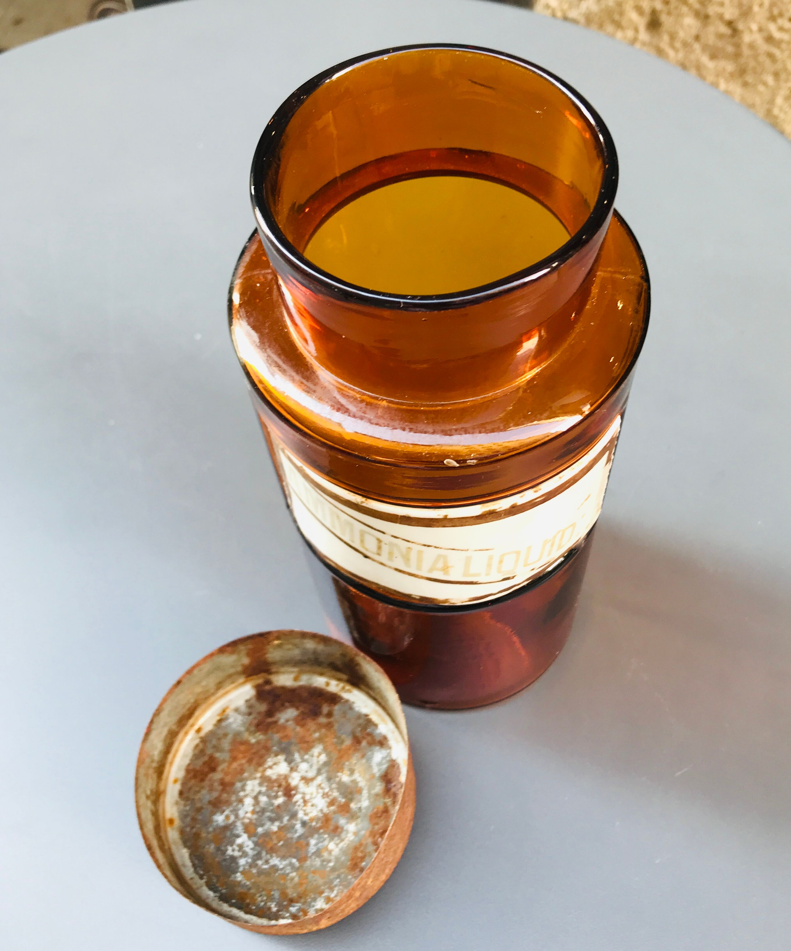 Apothecary pot amber glass 19th AMMONIA porcelain label