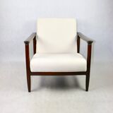 White GFM-142 Armchair