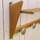 Coat rack and vintage hats reconstruction
