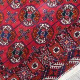 Tapis Vintage Tekke Turkmène Fait Main en Laine – Années 1960 – 126 x 188