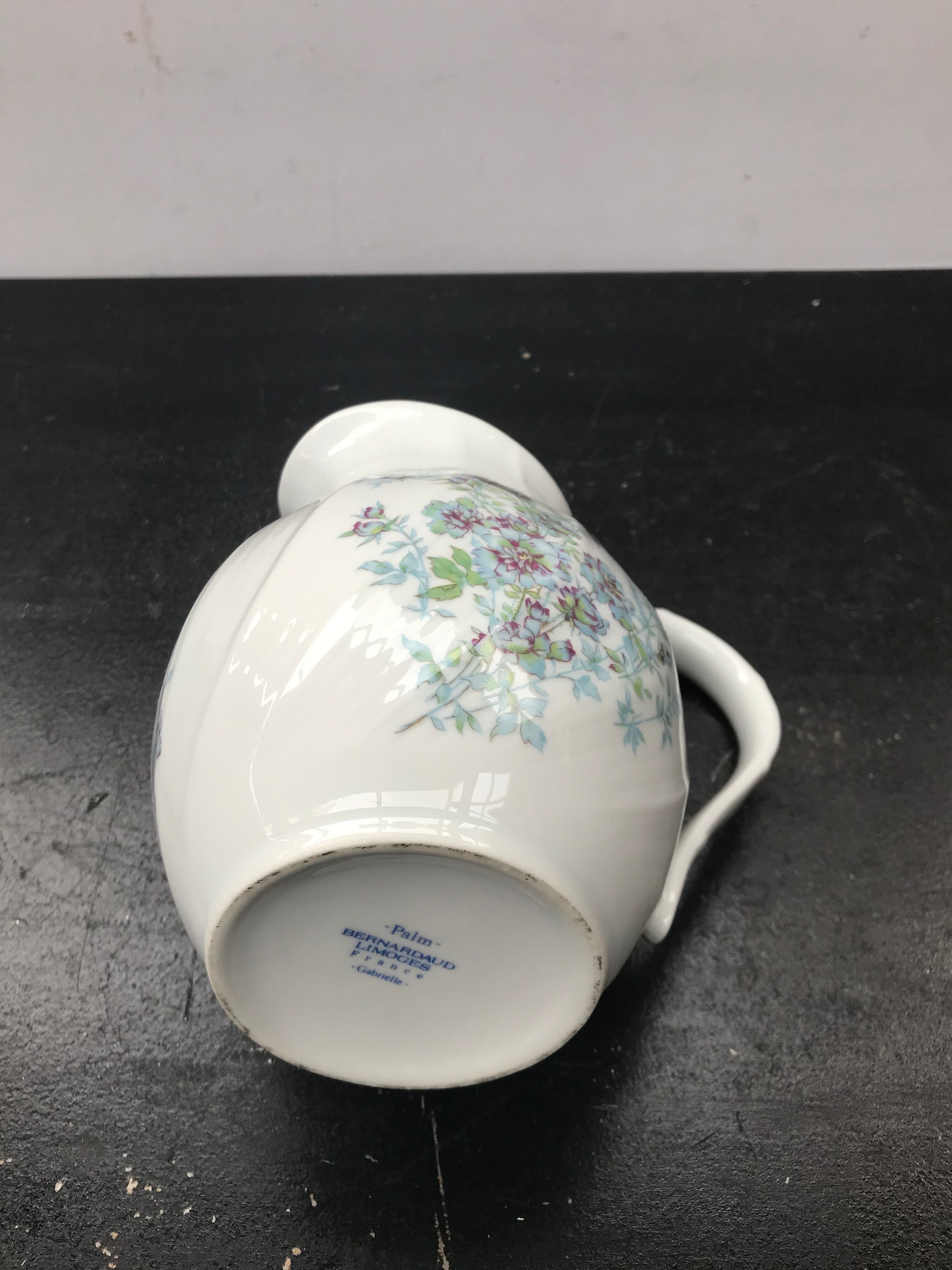 Former pitcher limoges model palm porcelain blanche decor vintage flowers