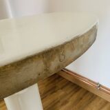 White ceramic console table