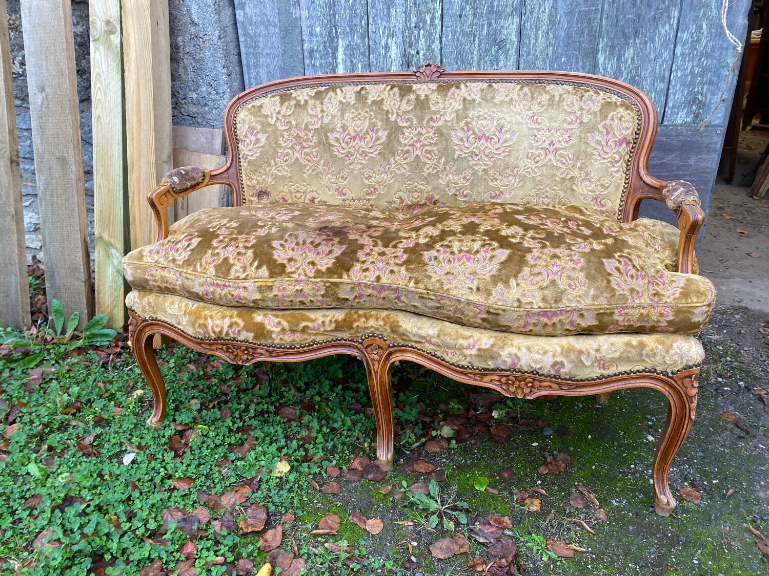 Louis xv bench