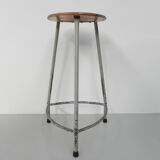Industrial stool Ahrend de Cirkel