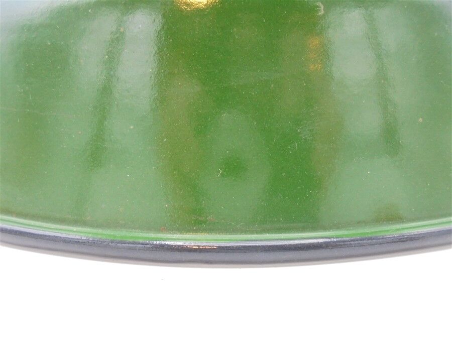 Industrial suspension in enamelled sheet metal