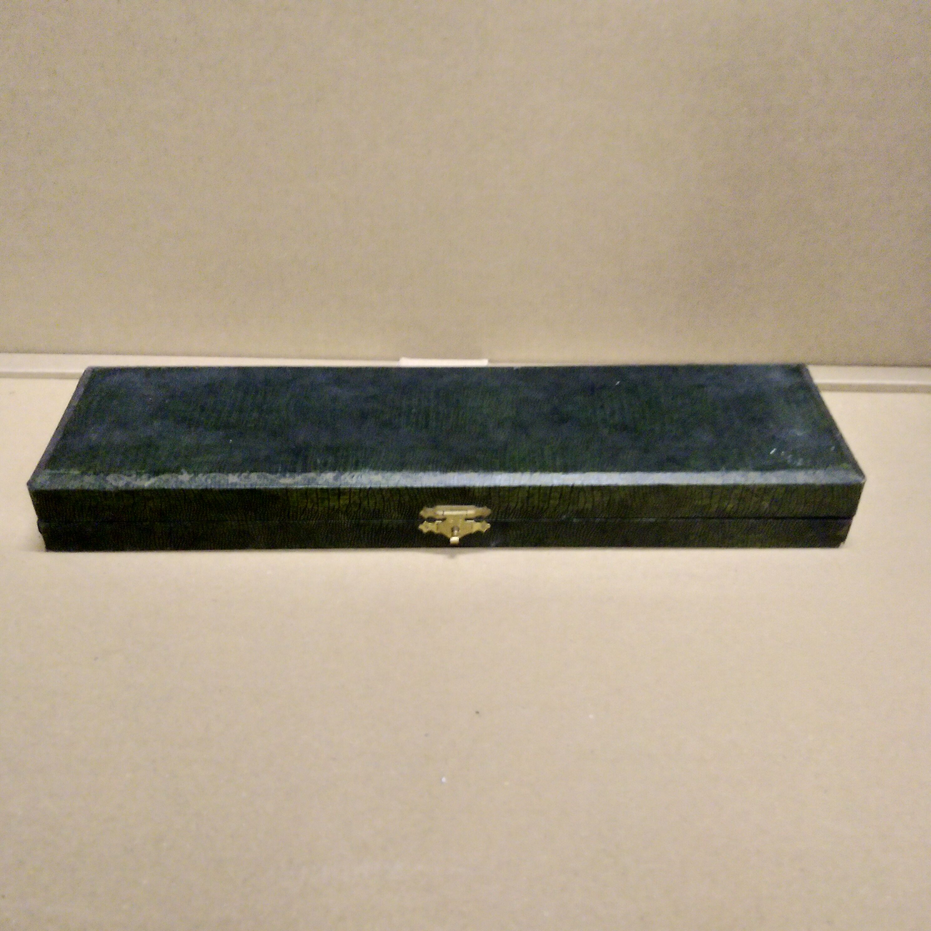 Large baroque silver metal pie shovel