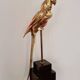 Decorative sculpture in solid brass representing a parrot, 1970s, Palm Beach/Hollywood Regency.