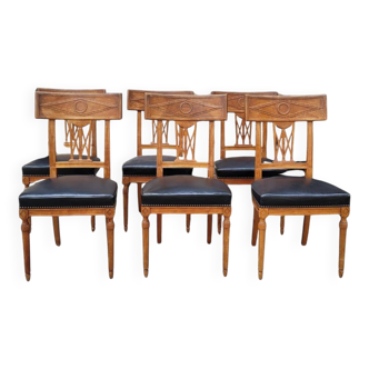 ensemble de 6 chaises de style répertoire