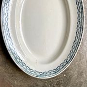 Oval dish St Amand & Hamage in iron earth