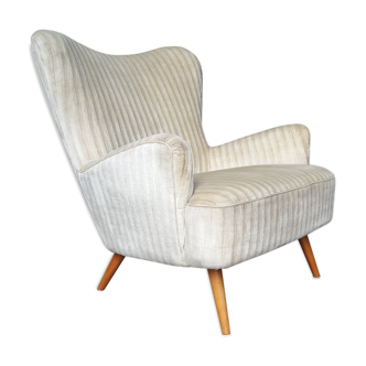 Organic wingback chairs in the 50-60s vintage armchair