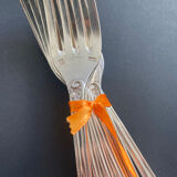 6 pairs of cutlery