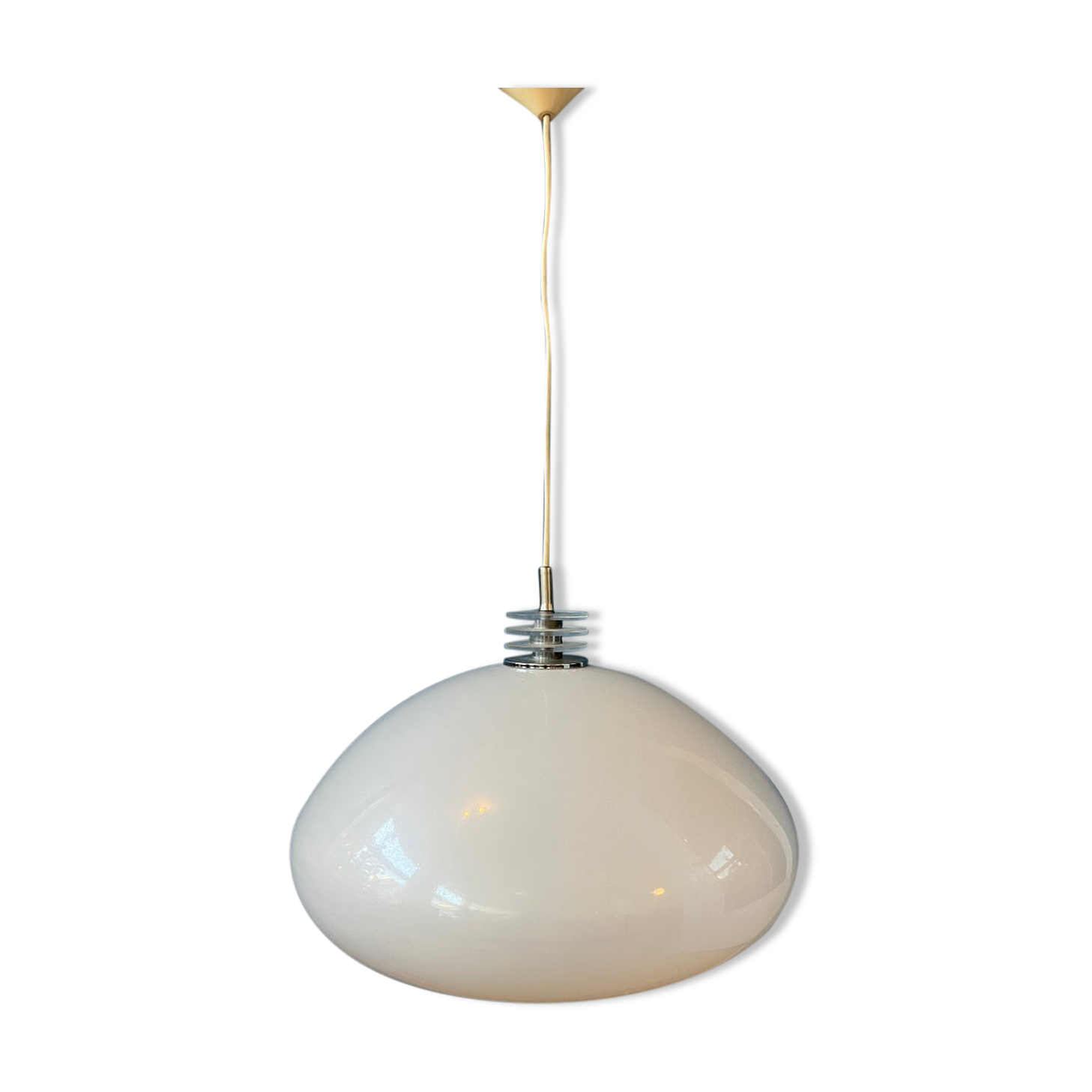 Space-age mushroom suspension