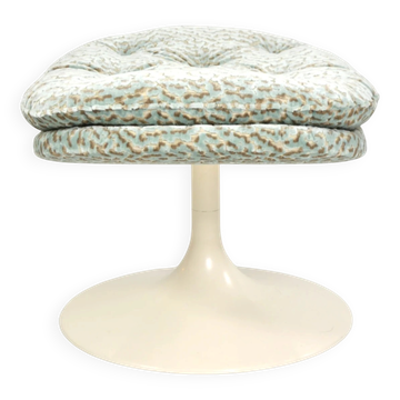 Footrests / ottomans model F585 by Geoffrey D. Harcourt