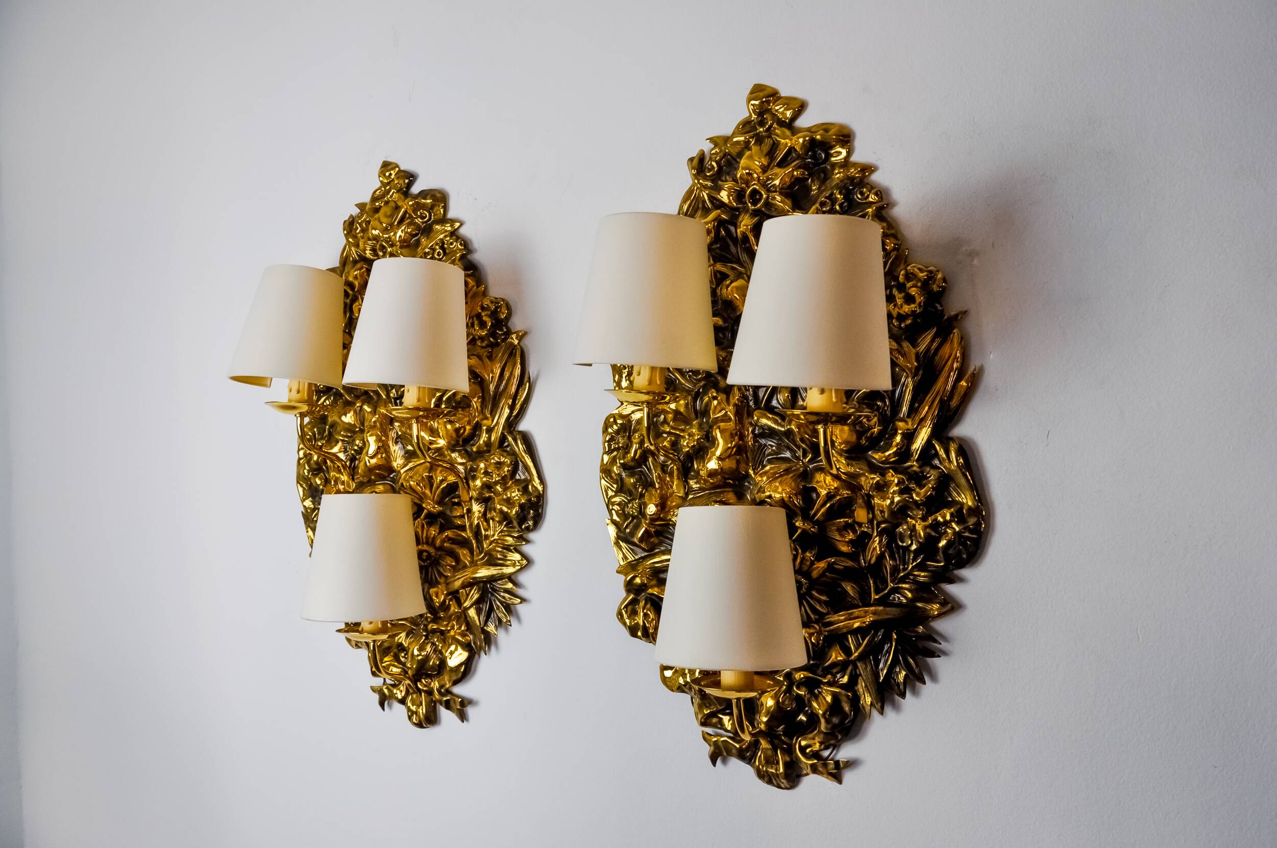 Pair of Frolaes sconces by Italo Valenti, brass Spain 197