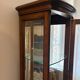 Vitrine en merisier verni