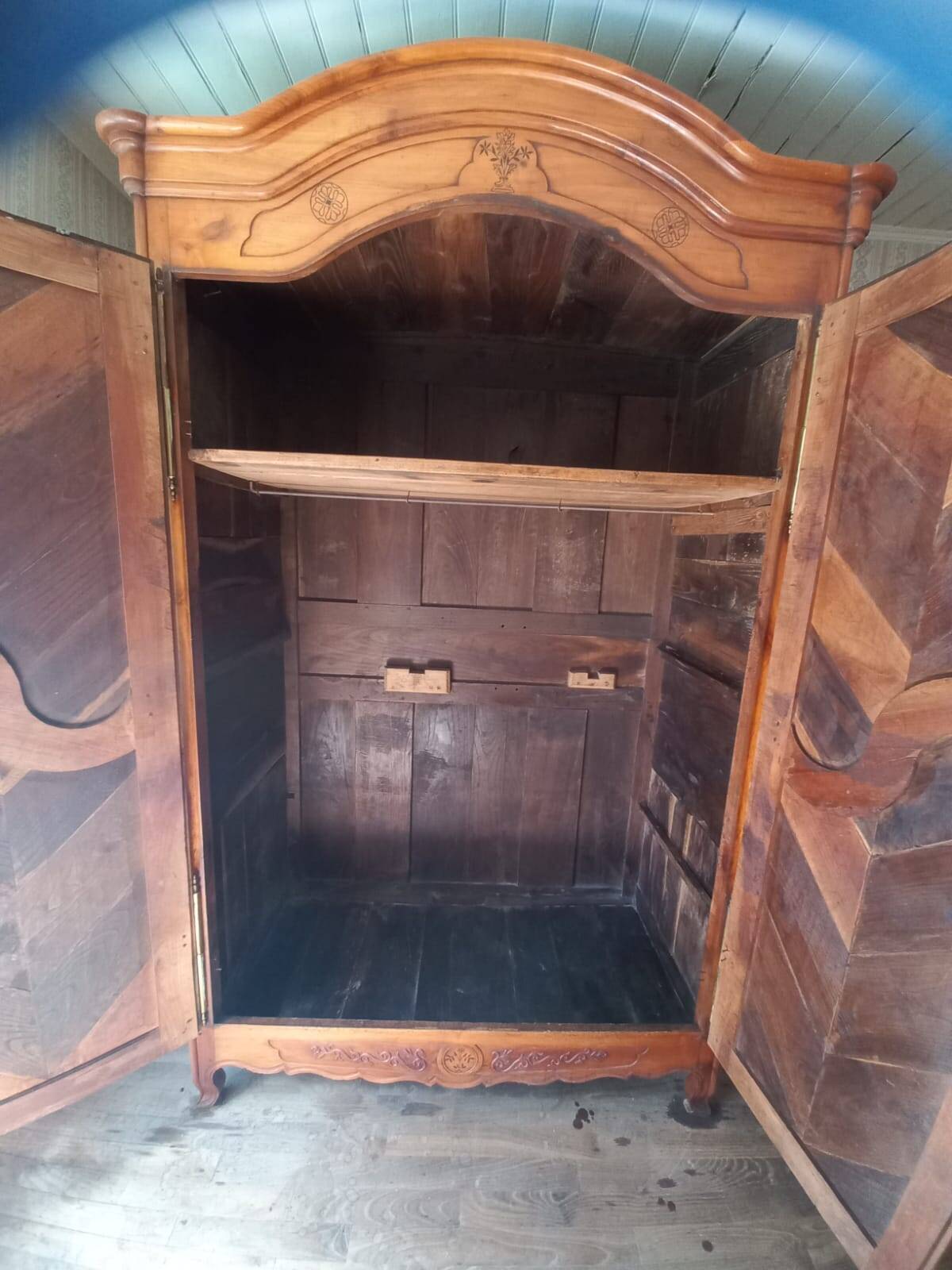 Norman wardrobe