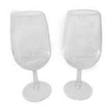 2 glasses bistro wine Bordeaux