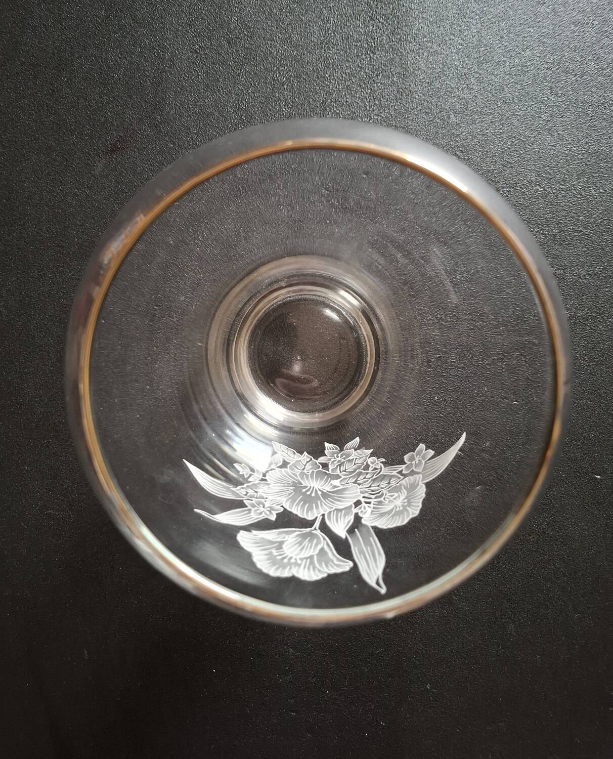 Large engraved crystal vase