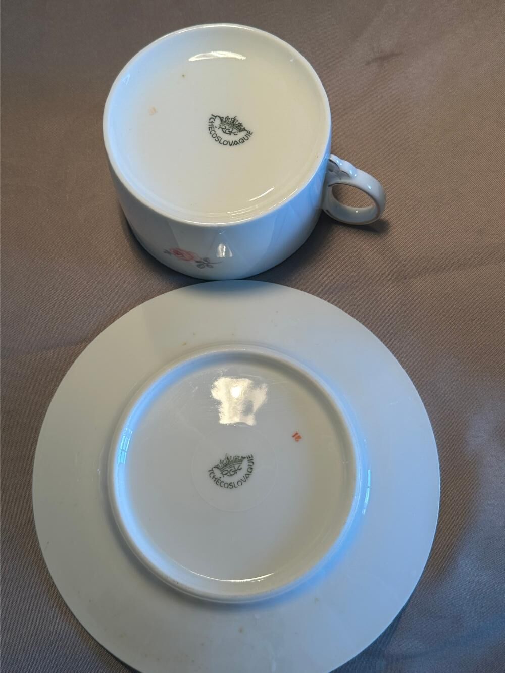 6 Art Deco RGK cups and saucers