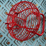 Egg basket in wire painted red, vintage from the 1970s