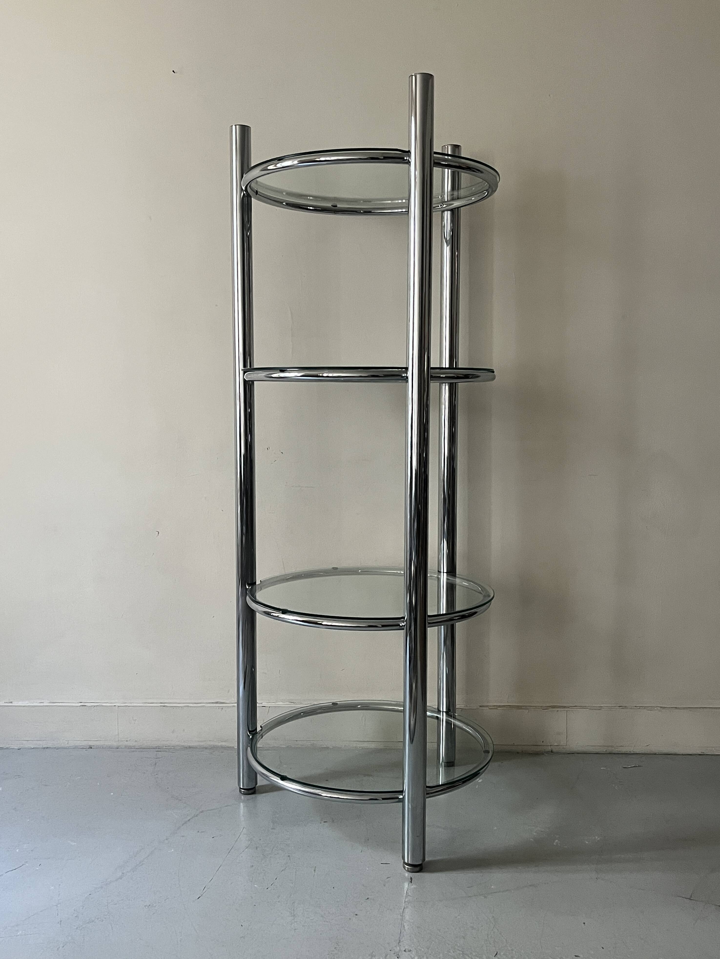 Round tubular bookcase in chrome and glass, 1970 design