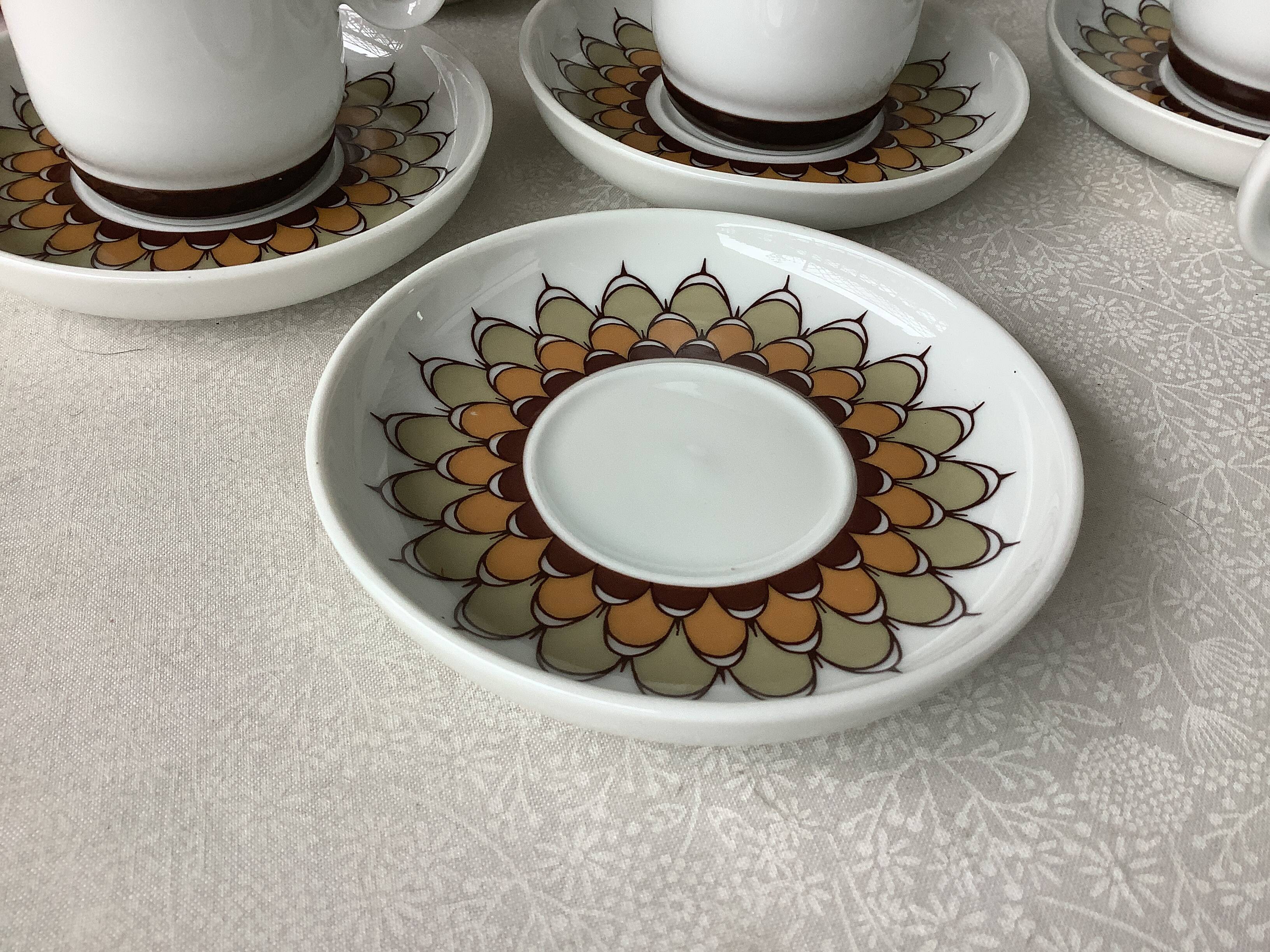 Thomas Kiruna Artichoke Coffee Cups by Hertha Bengtson - 7 cups