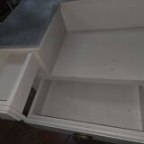 Bar / coffee counter in white patinated fir and zinc top