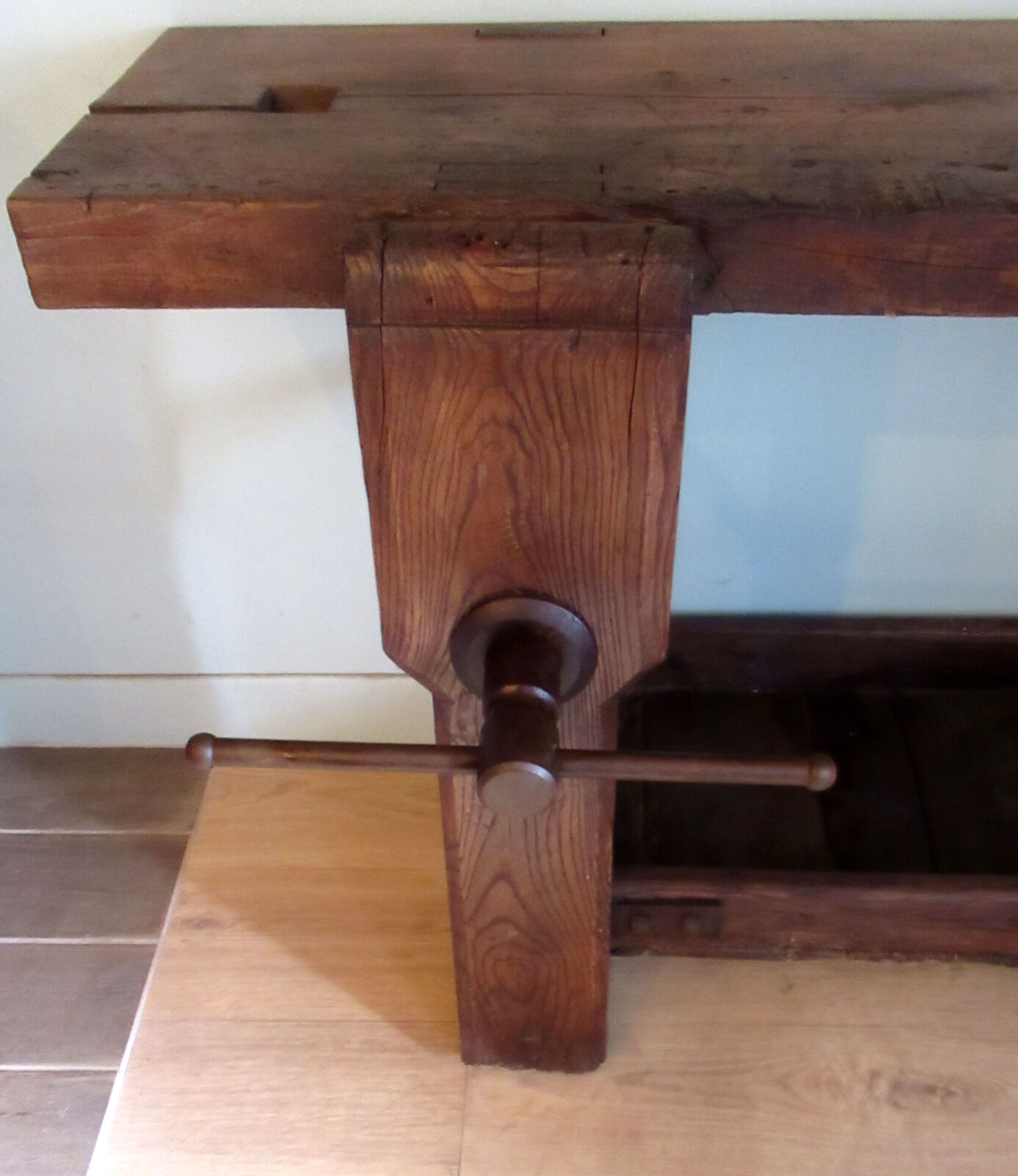 Workbench in oak, beech top